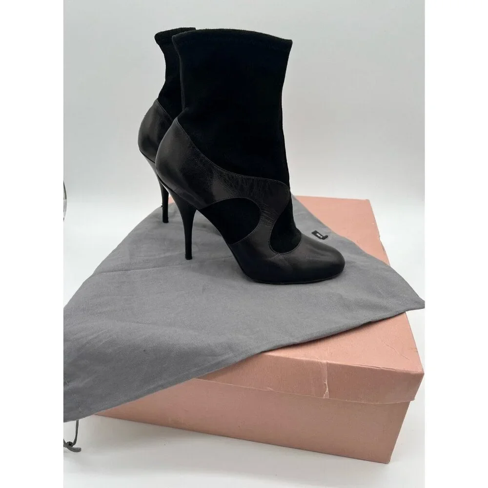 Miu Miu Boots Heels EU 37 Black Leather‎ Ankle Boots Booties Gothic Witchy box